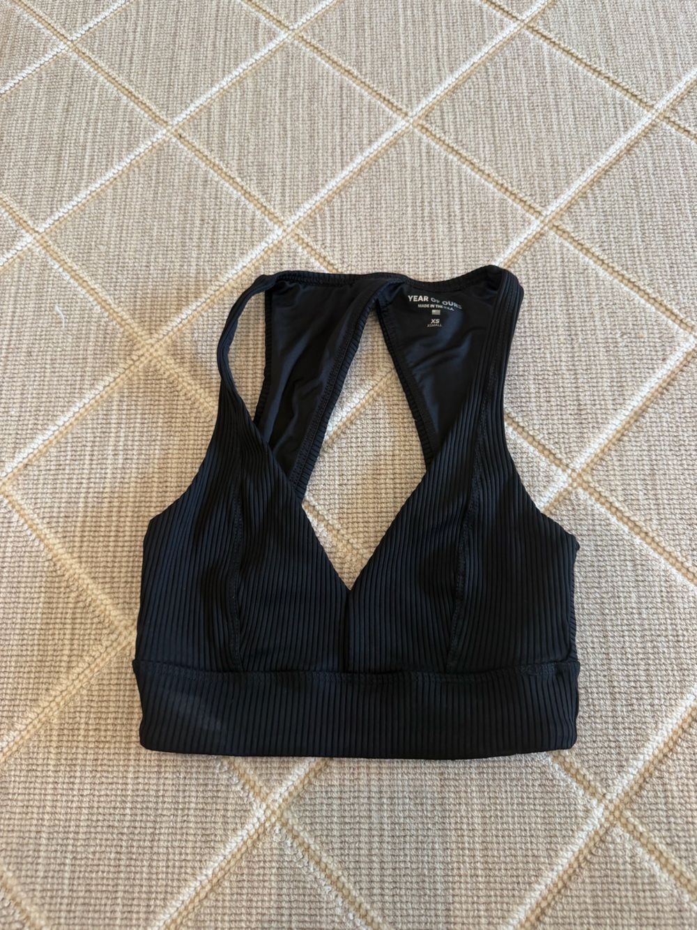 Year of Ours Black Ribbed Racerback Sports Bra - SIZE XS- excellent conditon